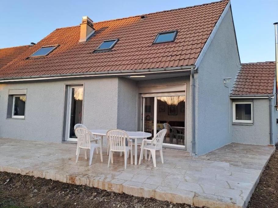 Gite Les Pareurs La Ferte-Mace Bagian luar foto